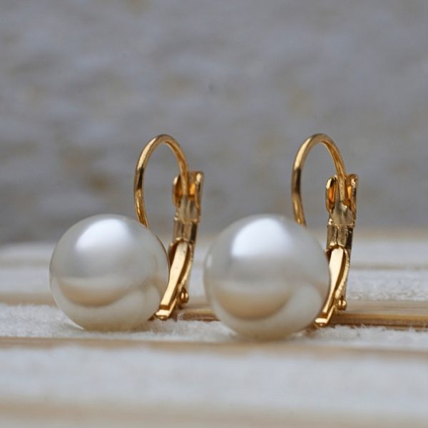 Golden Grace Pearl Earrings