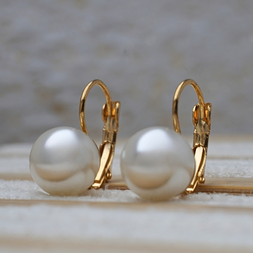 Golden Grace Pearl Earrings